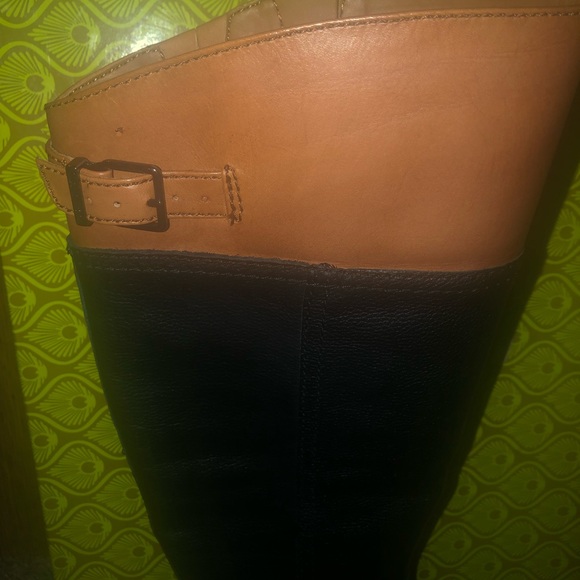 Boots - Picture 6 of 6